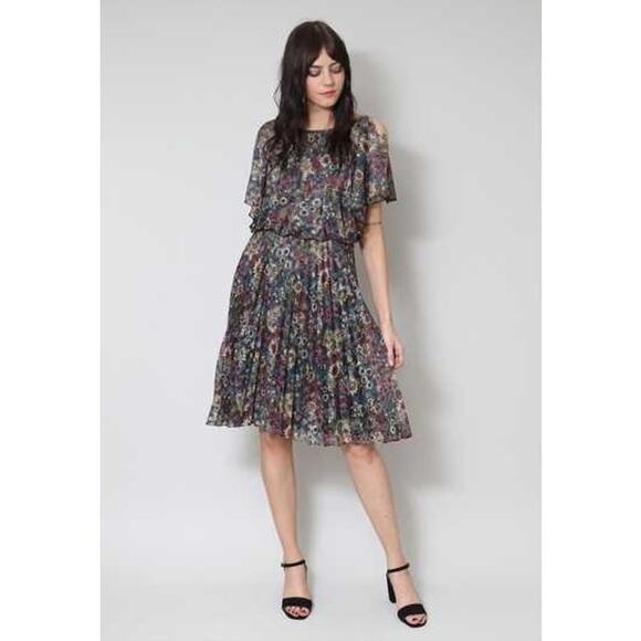 Vintage Dresses & Skirts - Vintage 70's Women's Pleated Flutter Sleeve Dress M Floral Lace